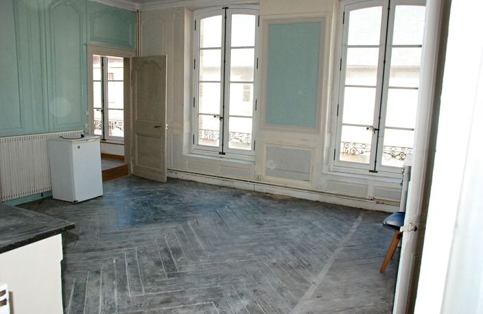FECAMP IMMEUBLE DE RAPPORT DANS UNE MAISON BRIQUES ET SILEX AVEC JARDIN ET DEPENDANCES — photo 4
