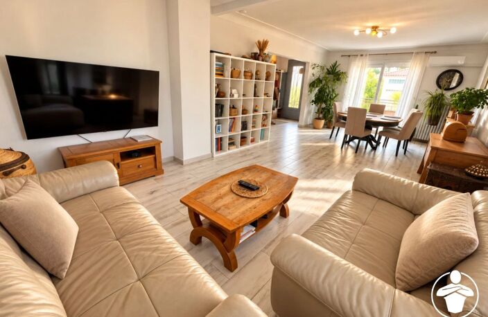 Villeneuve-sur-Lot – Spacieuse maison familiale sur deux niveaux - 4 chambres — photo 3