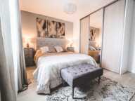 maison en L de 98m² avec 3 chambres plain pied — photo 4
