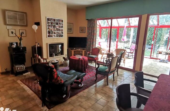 Vente maison 5 pièces 207 m² Rennes (35200) — photo 4