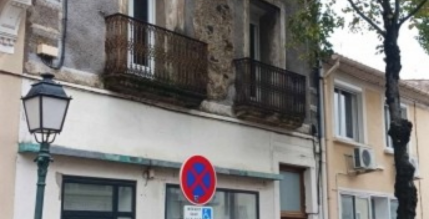 Vente Immeuble 350 m&sup2; — photo 1