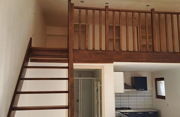 Vente Immeuble 350 m&sup2; — photo 2