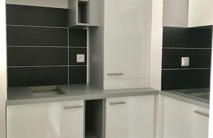 Location appartement 2 pièces 48 m² à Toulouse (31200) — photo 3