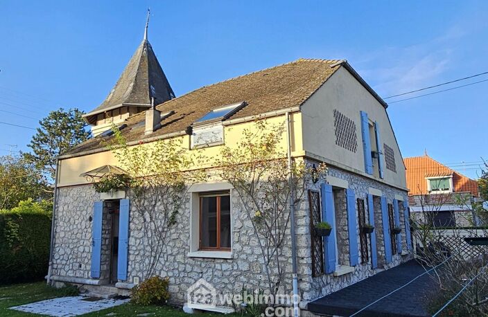 Maison - 161m² - Bourron-Marlotte — photo 2