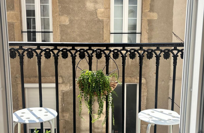DIJON CENTRE  - APPARTMENT STUDIO — photo 2