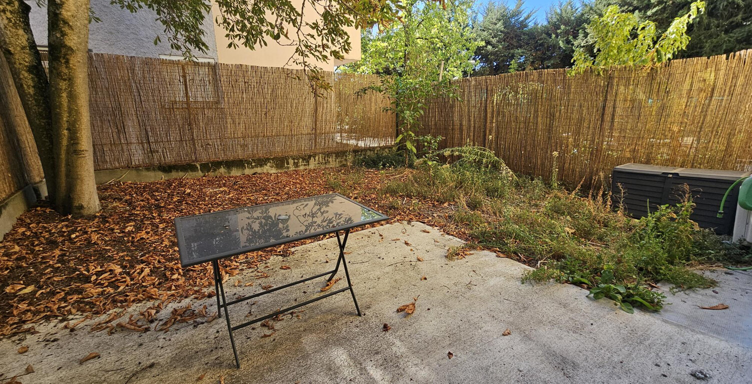 BEAU T2 MEUBLE ROSERAIE — photo 1