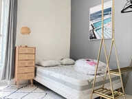 T1 MEUBLE RUE DE CREQUI — photo 4