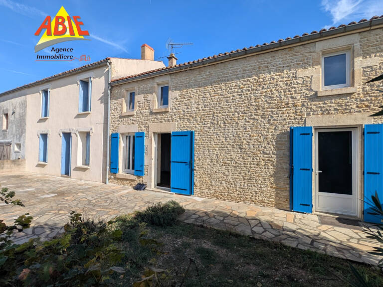 Maison en pierre MAILLE MARAIS POITEVIN — photo 1