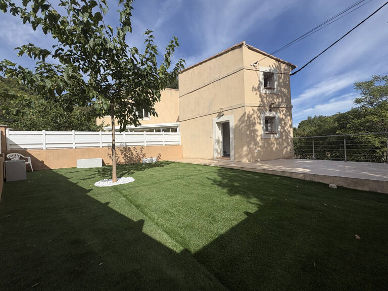 Haut de villa T4 meublé - La Destrousse — photo 1