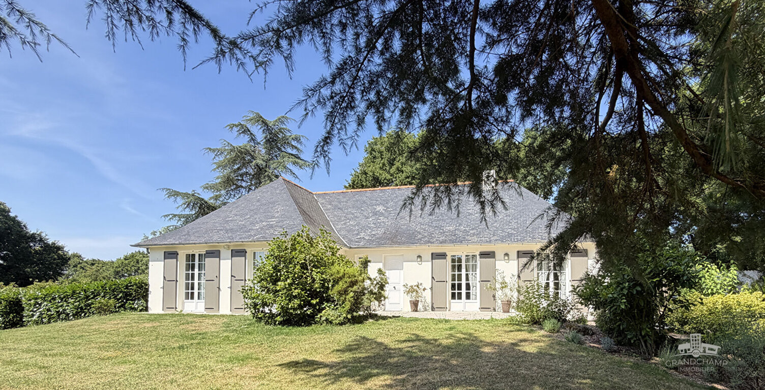 Maison Grandchamp Des Fontaines 7 pièce(s) 171.38 m2 — photo 1