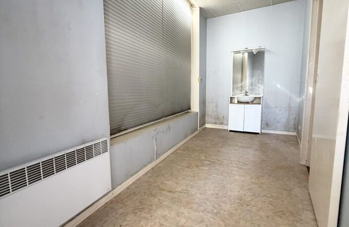 Immeuble à rafraichir — photo 4
