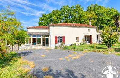 Maison ancienne à rénover à Montaigu-de-Quercy — photo du bien
