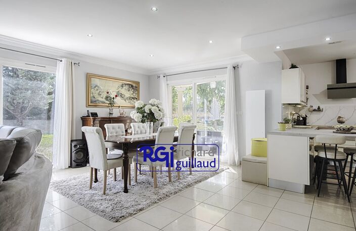 Maison plain-pied 133 m², 4 ch. Garage + Terrain clos de 1 065 m — photo 5