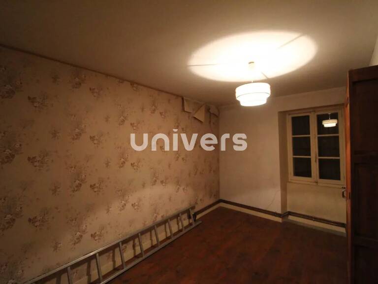 MAISON DE VILLAGE de 120 m² sur 500 m² de TERRAIN — photo 1