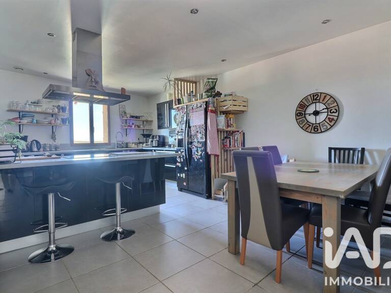 Vente Maison/villa 4 pièces — photo 1