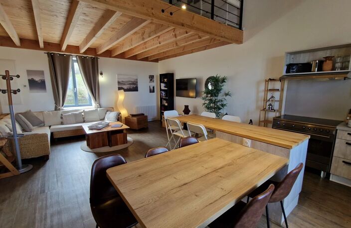 Loft en duplex 125 m² – Saulieu — photo 2
