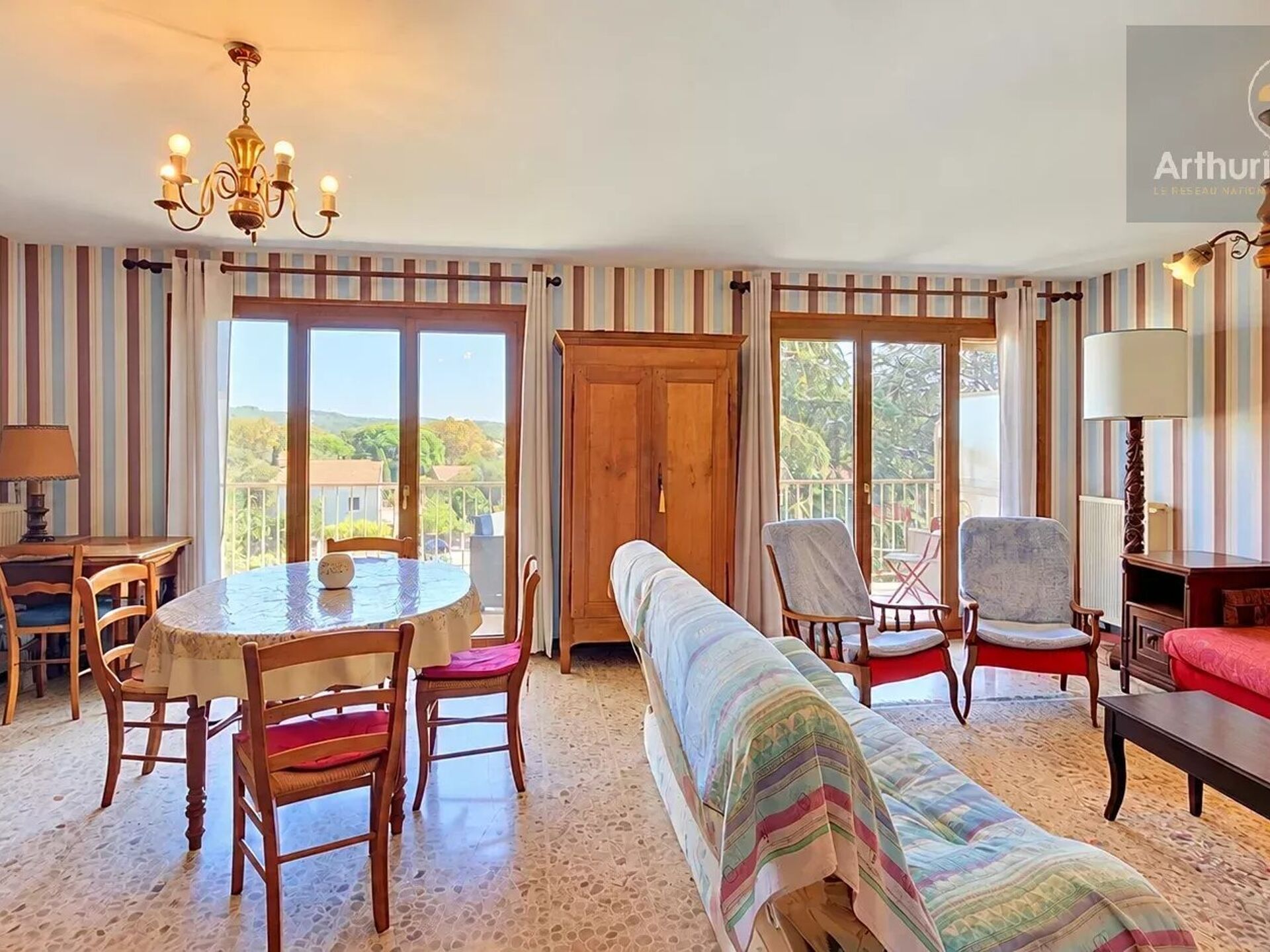 Appartement 4 pièces 81 m² · à La Seyne-sur-Mer · 81 m² · 283 000 €