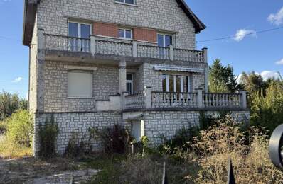Maison familiale de 200 m2 avec 5 chambres à Dordives et son terrain de 2800 m2. — photo du bien