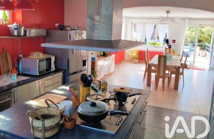 Vente Maison/villa 9 pièces — photo 4