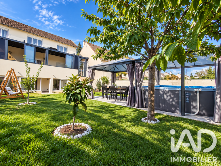 Vente Maison/villa 8 pièces — photo 1
