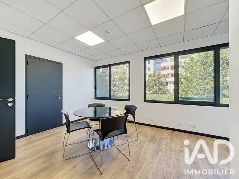 Vente Boutique/Local commercial 56 m&sup2; — photo 1