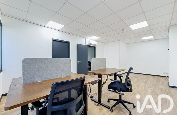 Vente Boutique/Local commercial 146 m&sup2; — photo 3