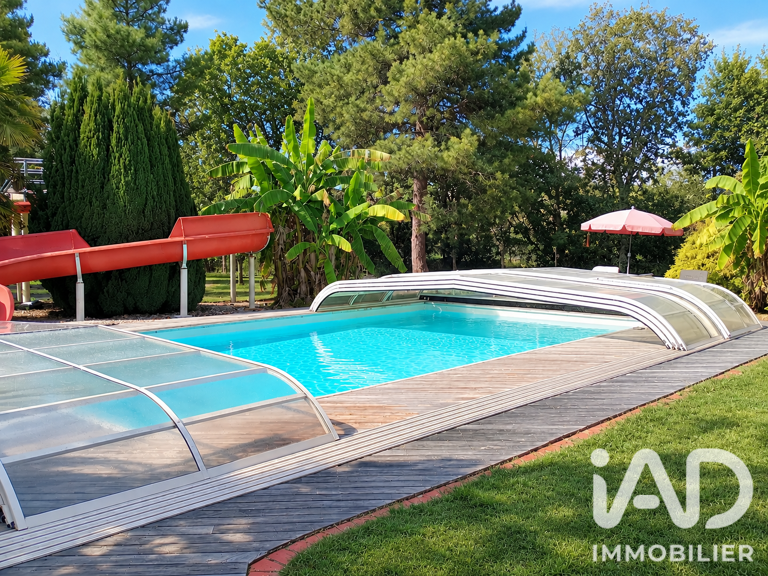 Vente Maison/villa 8 pièces — photo 1