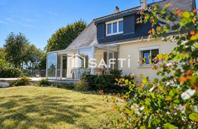 Maison familiale de 94 m² habitables  4 chambres  Hangar de 270 m²  Terrain de plus de 7 500 m² — photo du bien