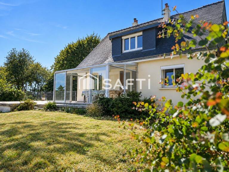 Maison familiale de 94 m² habitables  4 chambres  Hangar de 270 m²  Terrain de plus de 7 500 m² — photo 1