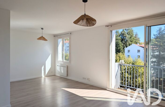Vente Appartement 3 pièces — photo 2