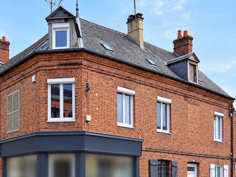 Vente Immeuble 122 m&sup2; — photo 1