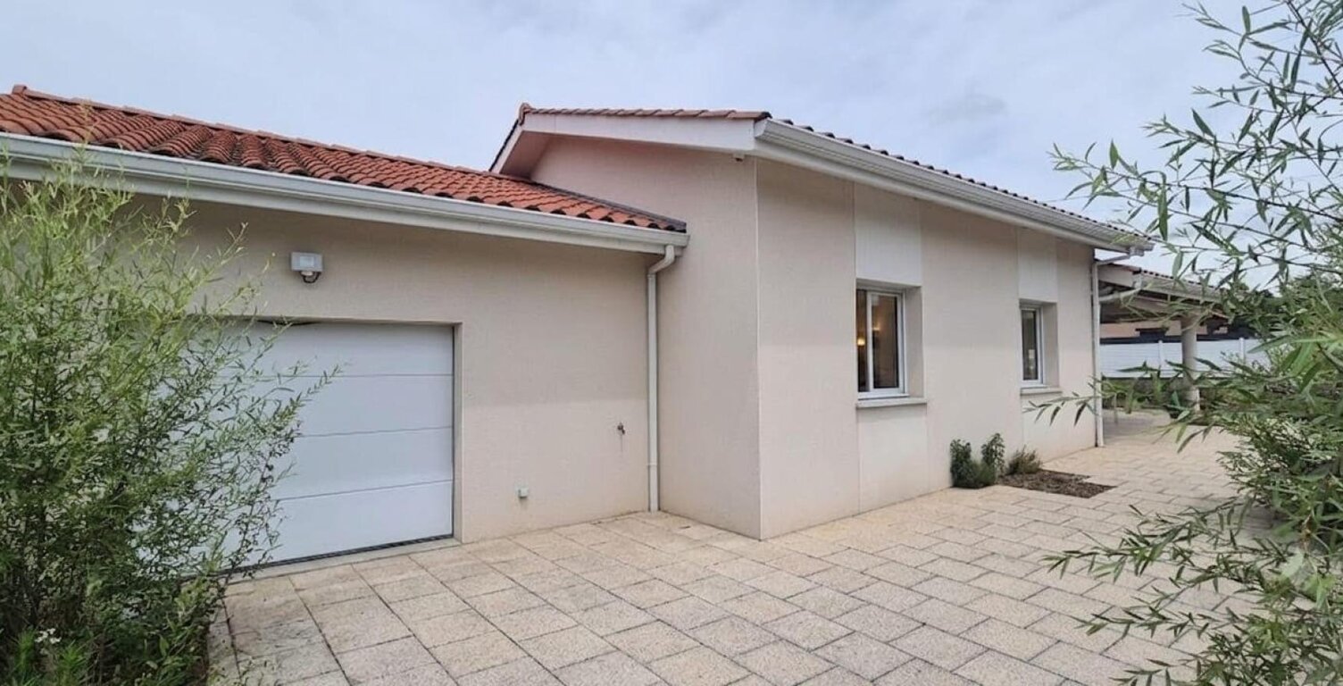 Maison récente de plain-pied — photo 1