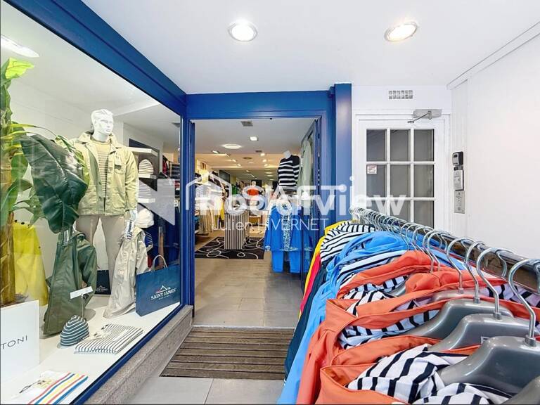 À saisir :Droit au bail  Local commercial de 150 m² — photo 1