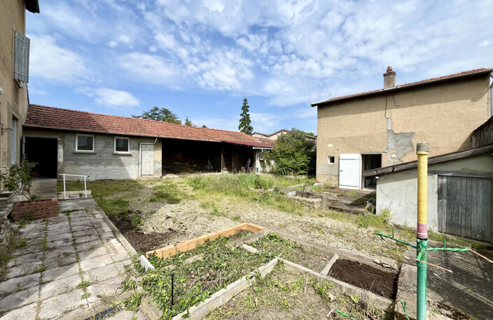 Centre de Craponne, maison individuelle à rénover avec dépen — photo 4