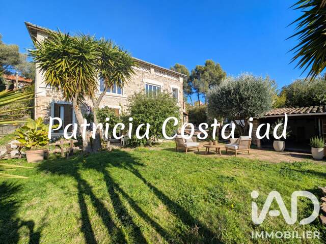 Vente Maison/villa 8 pièces — photo du bien
