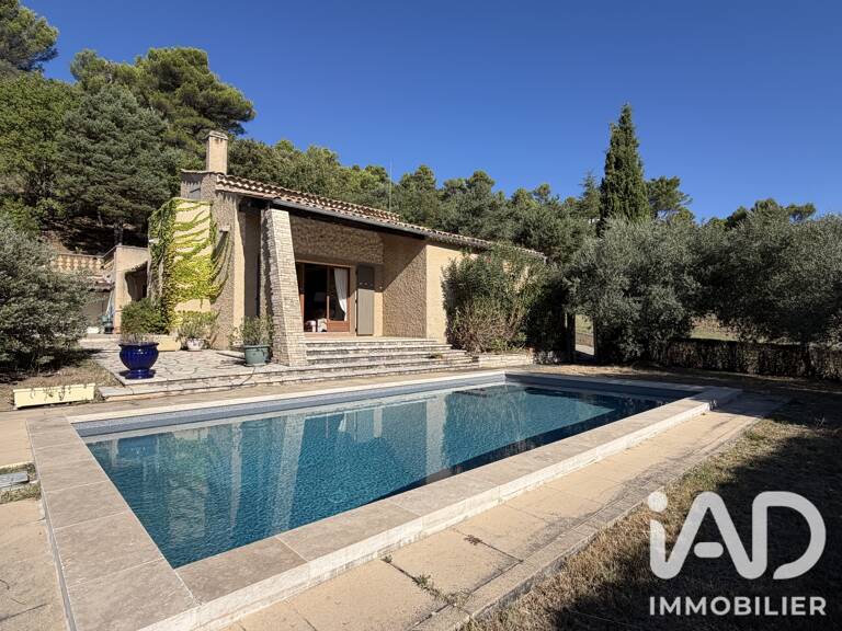 Vente Maison/villa 8 pièces — photo 1