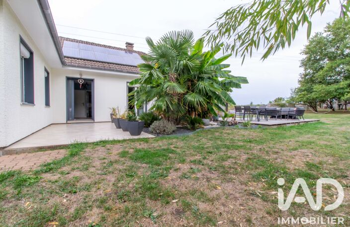 Vente Maison/villa 7 pièces — photo 2
