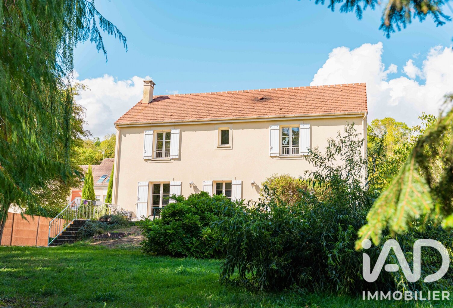 Vente Maison/villa 8 pièces — photo 1