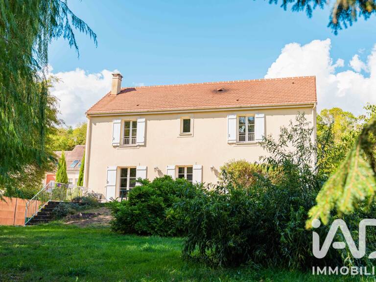 Vente Maison/villa 8 pièces — photo 1