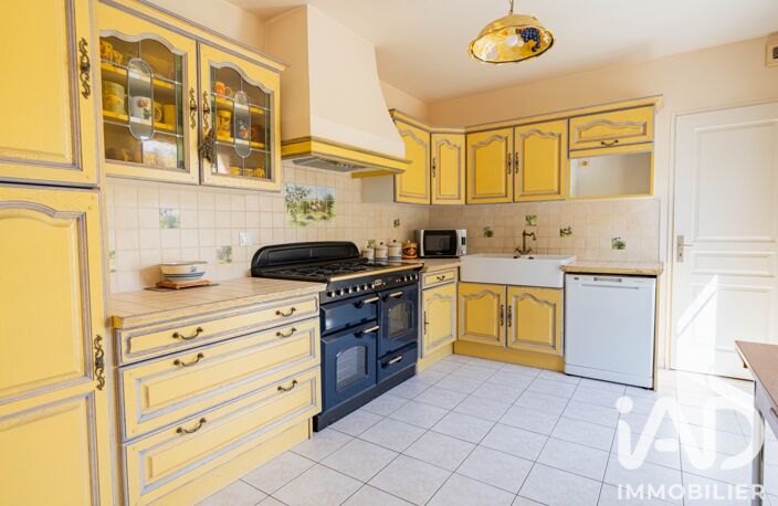 Vente Maison/villa 8 pièces — photo 5