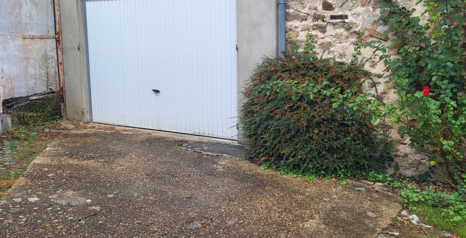 Vente Garage 24 m&sup2; — photo 1