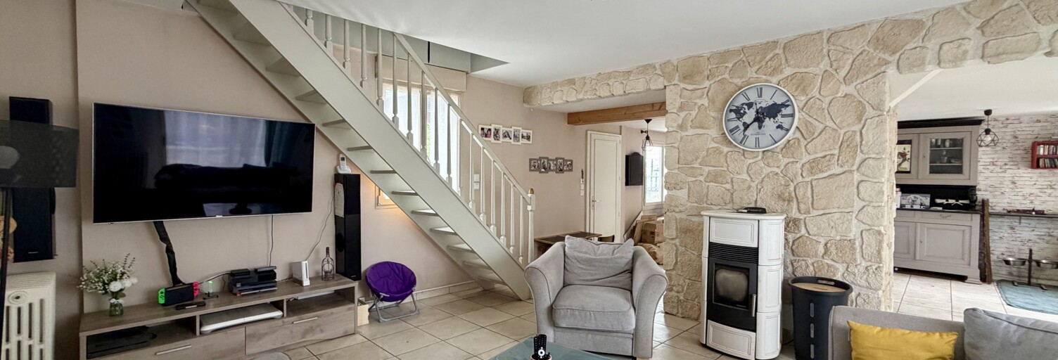 Maison 8 Pièces 246 m² à vendre à Parthenay (79200)