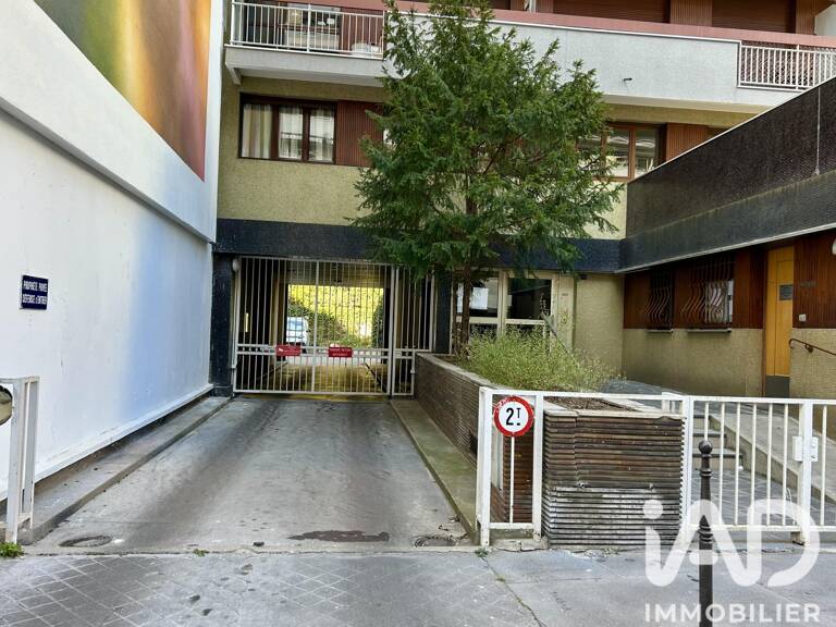 Vente Parking 20 m&sup2; — photo 1