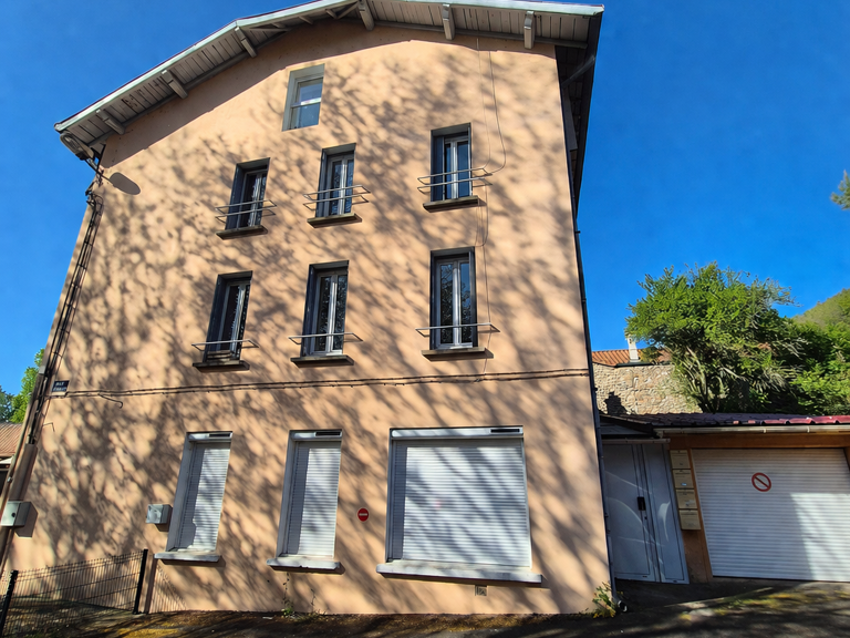 Vente Immeuble 155 m&sup2; — photo 1