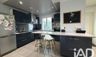 Maison 5 Pièces 104 m² à vendre à Saint-Varent (79330)
