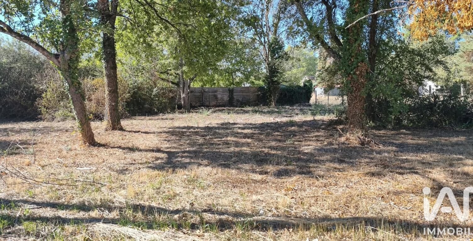 Vente Terrain à bâtir 800 m&sup2; — photo 1