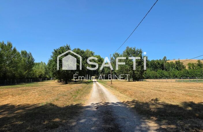 Domaine de 116 ha avec habitation et hangar — photo 2