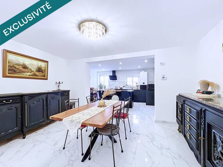 Bel et spacieux appartement de rez de jardin proche de la gare — photo 1