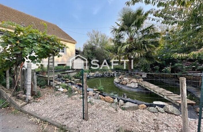 Maison de plain-pied lumineuse avec piscine, grand sous-sol aménagé — photo 2
