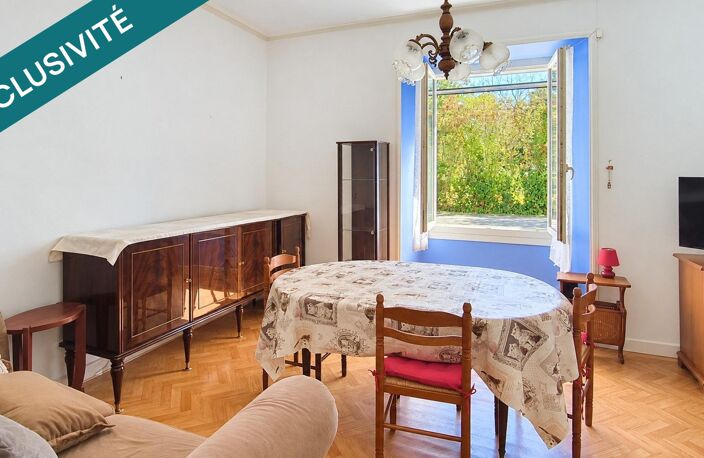 Maison mitoyenne avec jardin et dépendance — photo 5